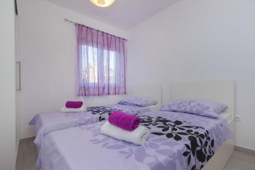 Gabi Apartment Grebastica Luaran gambar