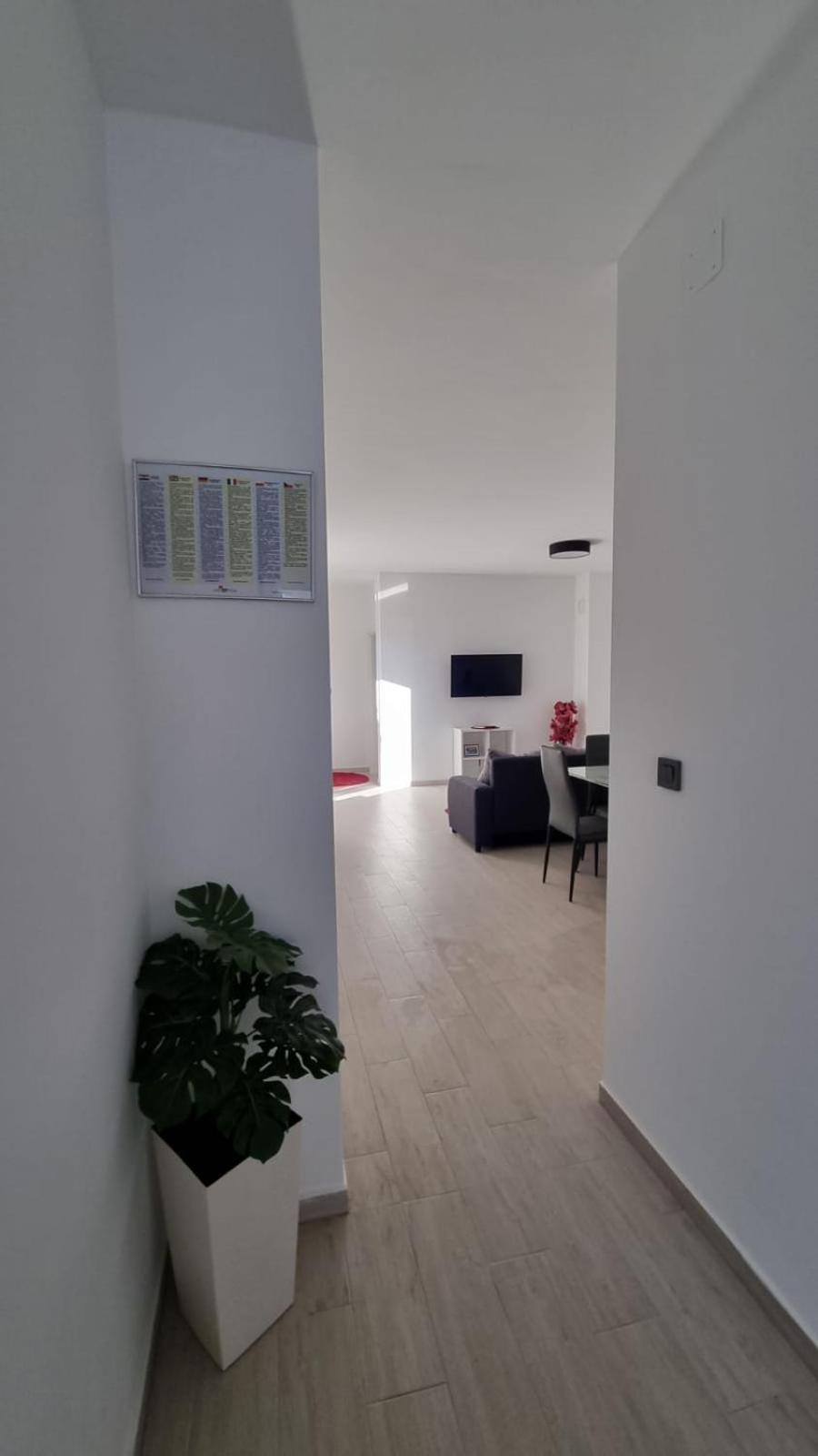 Gabi Apartment Grebastica Luaran gambar
